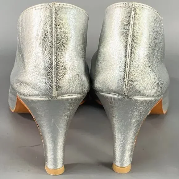 MARTINIANO Size 7.5 Metallic Silver Kidskin Leather Pointed Toe Pumps - Picture 3 of 10